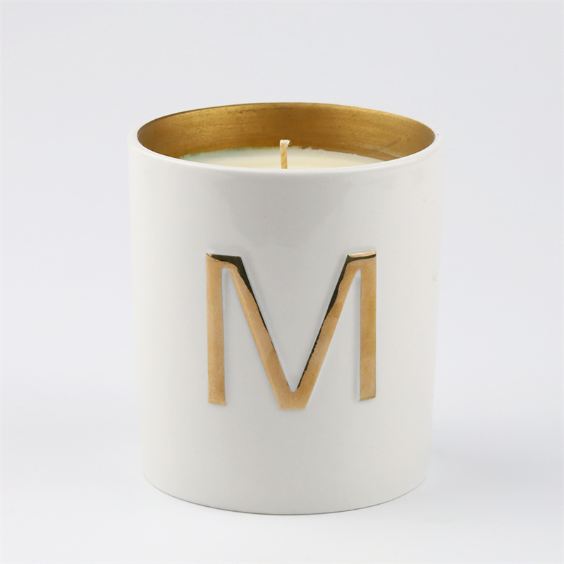 Luxury scented candle small batch private label candles uk  