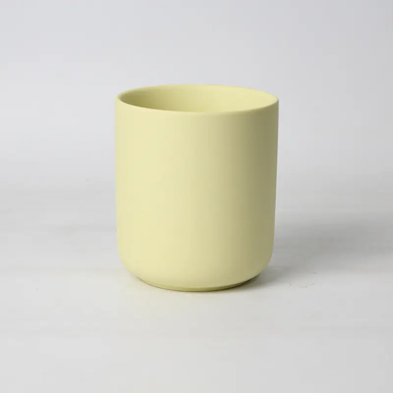Matte Color Ceramic Candle Holder with Minimalist Design Candle Jars Western Europe
